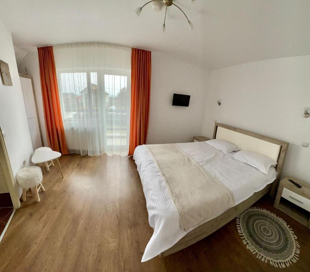Garden Villa Brasov Bagian luar foto